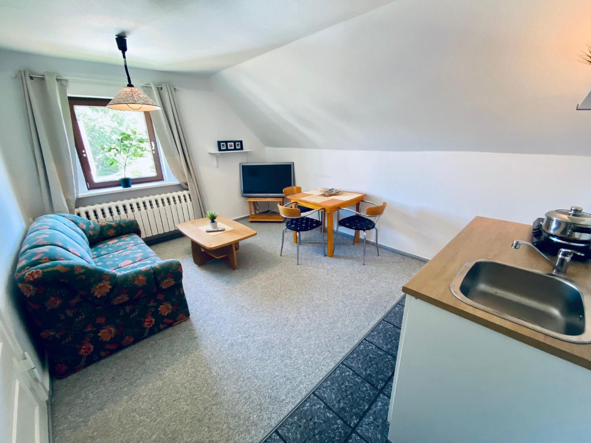 Ostsee-Landhaus Maehl In Prerow Mit Sauna Und Kamin Auch Fuer Gruppen 外观 照片