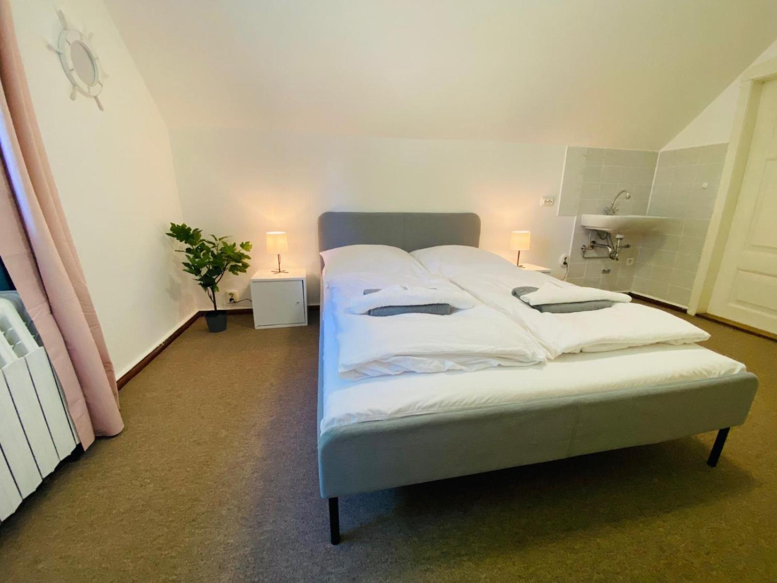 Ostsee-Landhaus Maehl In Prerow Mit Sauna Und Kamin Auch Fuer Gruppen 外观 照片